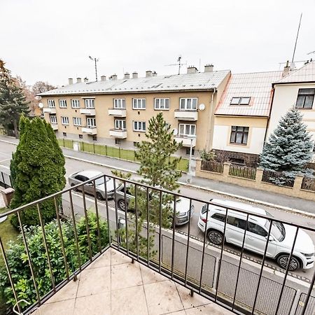 Rezidence Podebrady Apartment ภายนอก รูปภาพ