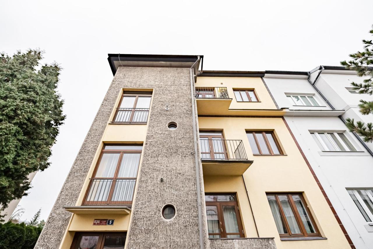 Rezidence Podebrady Apartment ภายนอก รูปภาพ