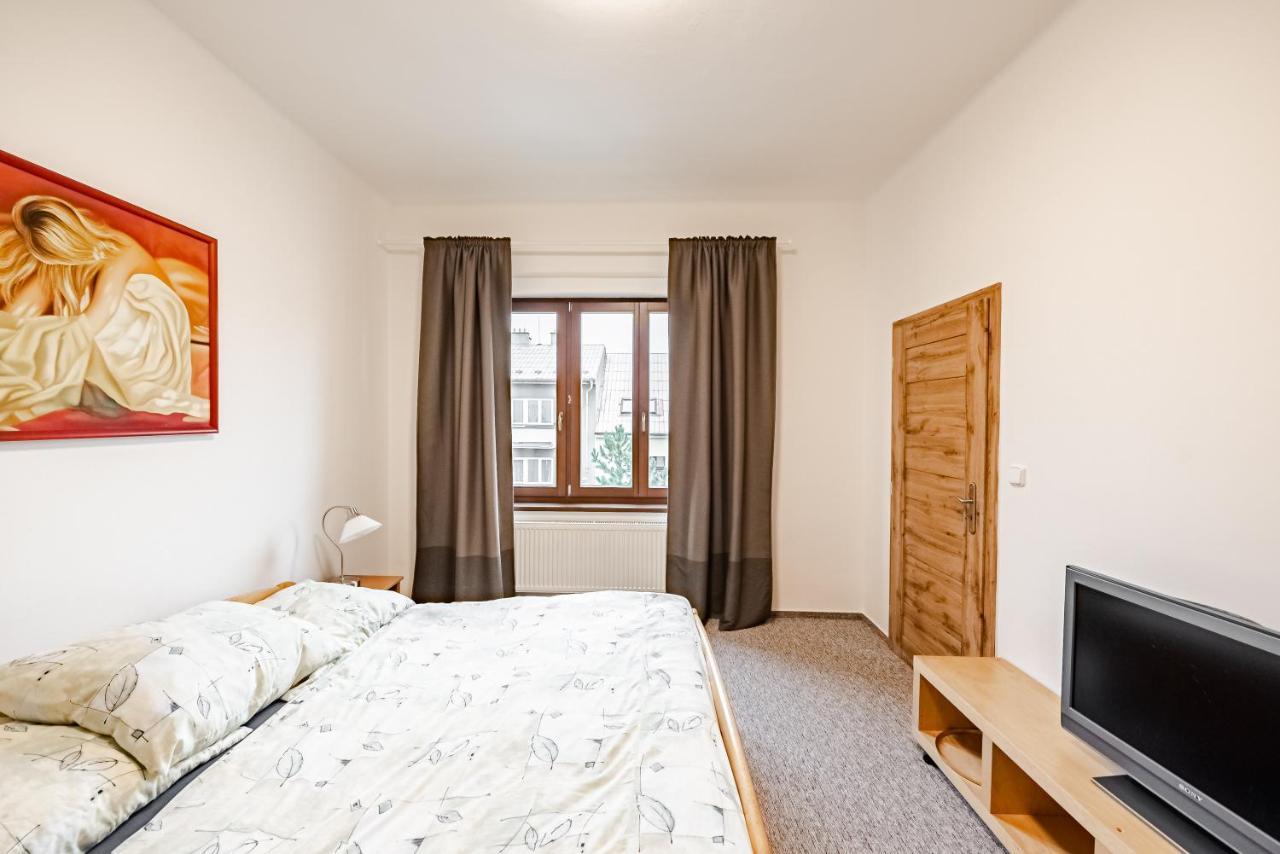 Rezidence Podebrady Apartment ภายนอก รูปภาพ